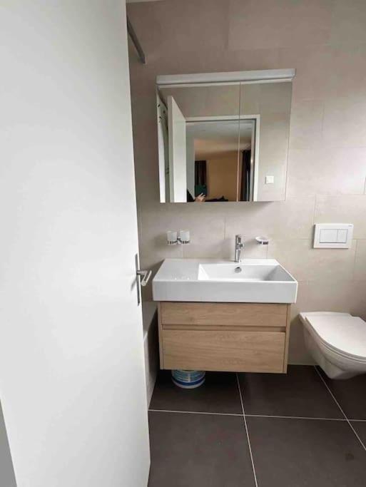 Neubau In Zuerich Oerlikon Apartment Bagian luar foto